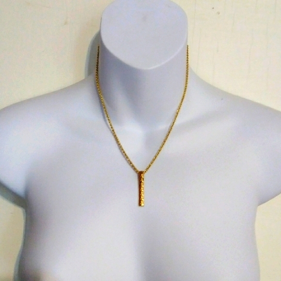 Vintage Jewelry - 🌺BUNDLE ONLY🌺VINTAGE LADIES FAUX GOLD PENDANT